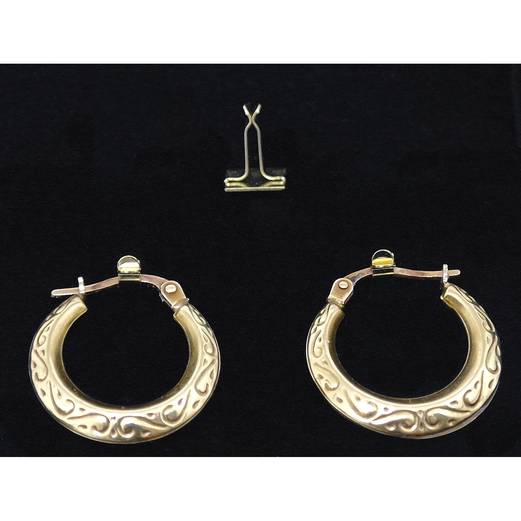 Hoop earring / body jewellery clip - metal - Grant Austin Display Packaging