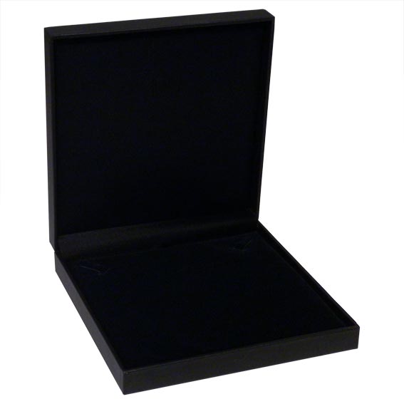 N Leatherette Large Necklace Box Open jpg